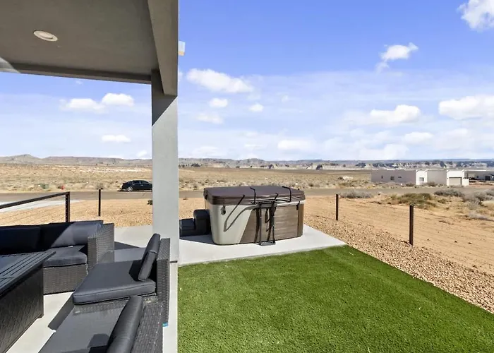 Stargazer - Rooftop Deck Hot Tub And Telescope Holiday home *